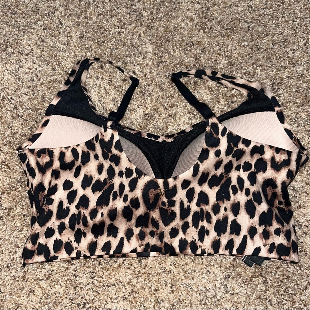 VS sports bra & mesh legging set - Picture 3 of 11
